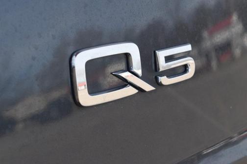 2019 Audi Q5 2.0T Premium Plus