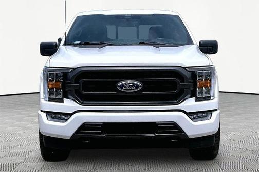 OXFORD WHITE 2022 Ford F-150 XLT