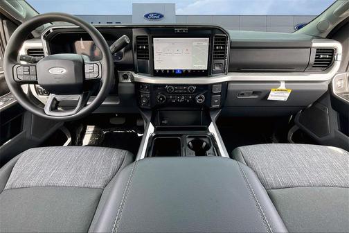 2025 Ford F-350 XLT