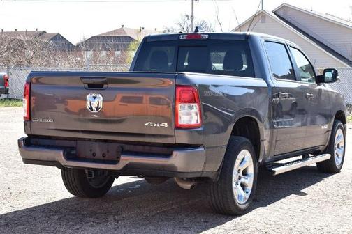 Granite Crystal Clearcoat Metallic 2022 RAM 1500 BIG HORN/LONE STAR