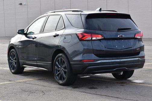 2023 Chevrolet Equinox FWD RS