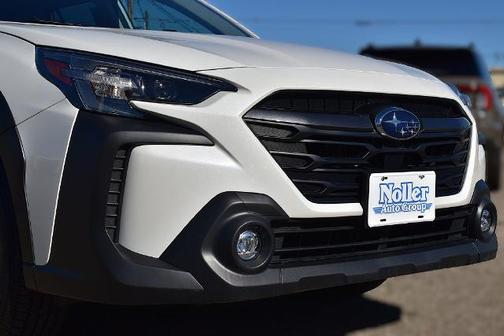 Crystal White Pearl 2024 Subaru Outback PREMIUM