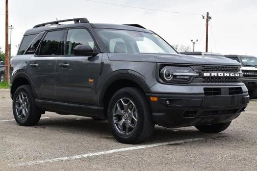 CARBONIZED GRAY METALLIC 2024 Ford Bronco Sport BADLANDS