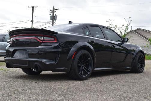 Pitch Black Clearcoat 2022 Dodge Charger SRT HELLCAT WIDEBODY