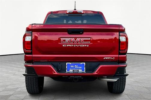 2024 GMC Canyon AT4