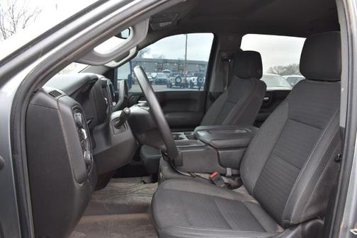 2024 Chevrolet Silverado 2500 CUSTOM