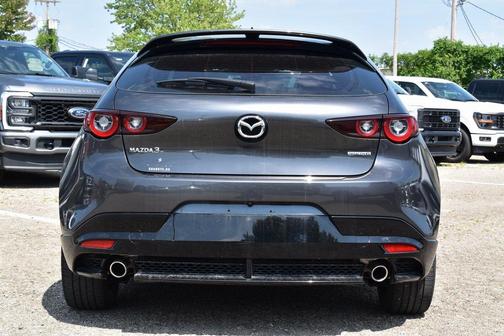 2022 Mazda Mazda3 FWD w/Premium Package