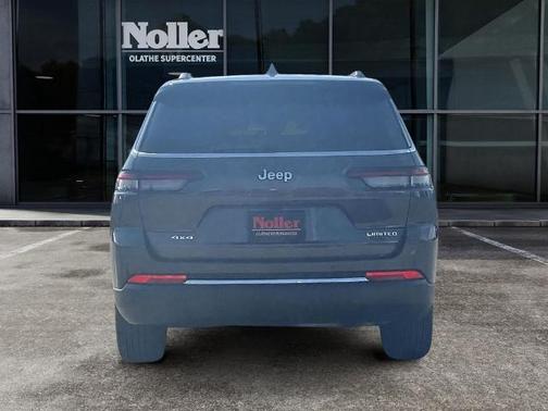 Metallic 2023 Jeep Grand Cherokee LIMITED