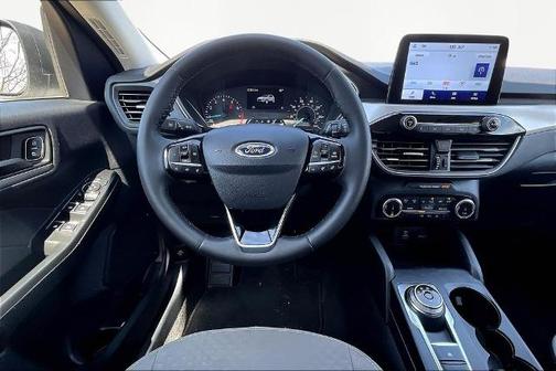 OXFORD WHITE 2022 Ford Escape SE
