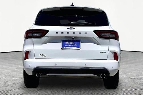 STAR WHITE METALLIC TRI-COA 2024 Ford Escape ST-LINE