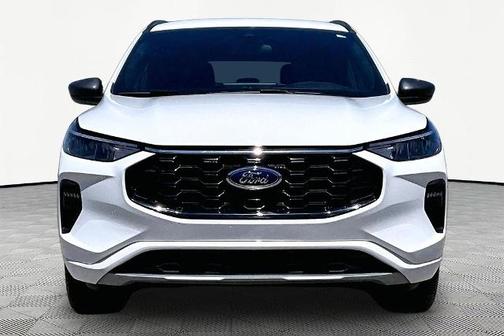 STAR WHITE METALLIC TRI-COA 2024 Ford Escape ST-LINE