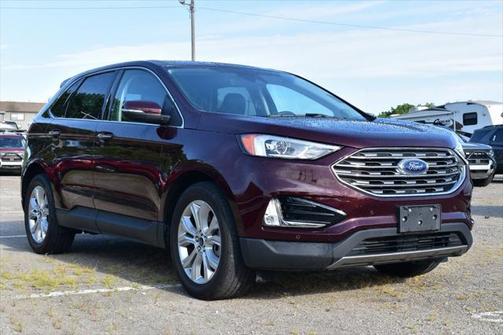 2021 Ford Edge Titanium