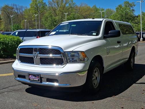 Bright White Clearcoat 2022 RAM 1500 Classic TRADESMAN