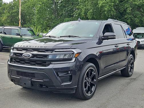 2022 Ford Expedition LIMITED