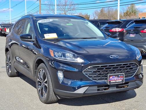 2021 Ford Escape SEL