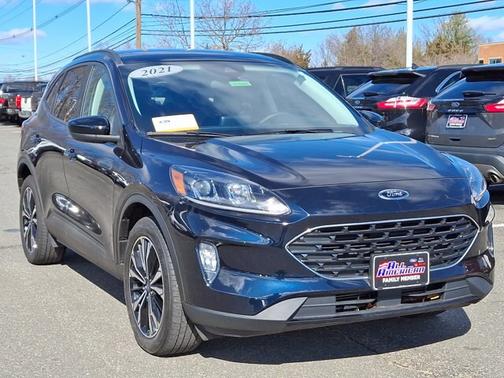 2021 Ford Escape SEL