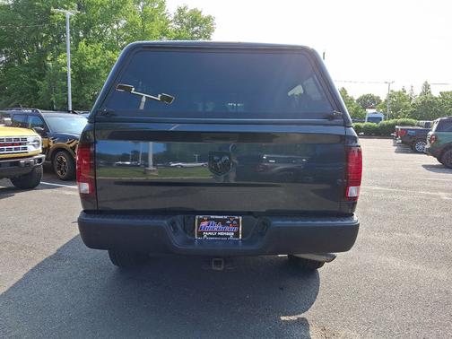 2019 RAM 1500 Classic SLT