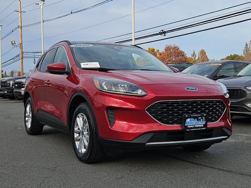 2020 Ford Escape SE