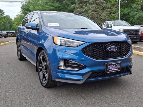 FORD PERFORMANCE BLUE MET 2019 Ford Edge ST
