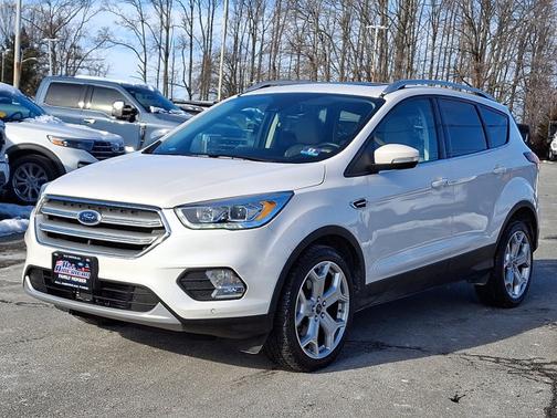 2019 Ford Escape TITANIUM