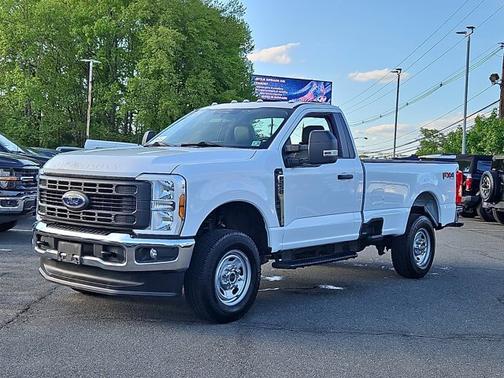 OXFORD WHITE 2024 Ford F-250 XL