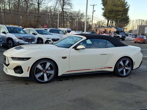 2025 Ford Mustang GT PREMIUM