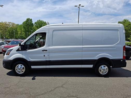 OXFORD WHITE 2020 Ford Transit-350