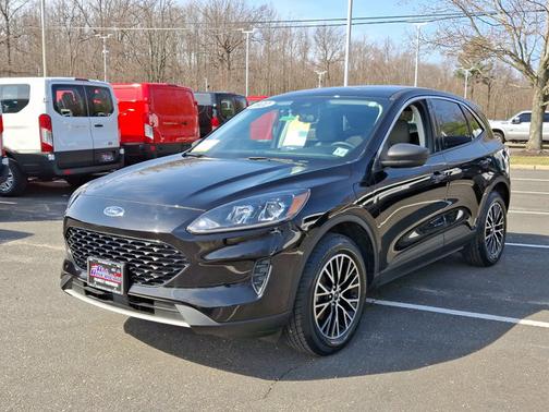 2022 Ford Escape SE