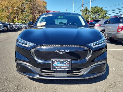 2021 Ford Mustang Mach-E SELECT