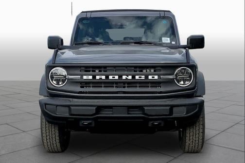 Carbonized Gray Metallic 2026 Ford Bronco Big Bend