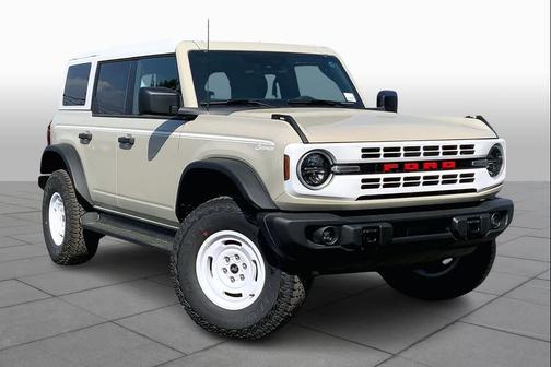 Desert Sand 2026 Ford Bronco Heritage Edition