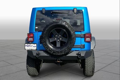 2016 Jeep Wrangler Unlimited Black Bear