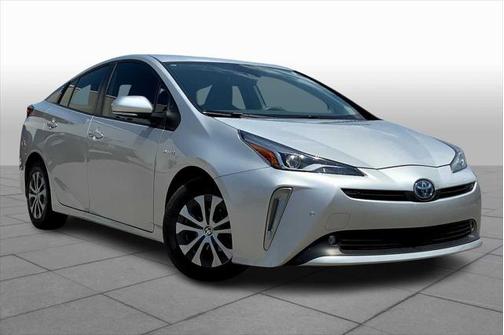 2021 Toyota Prius LE