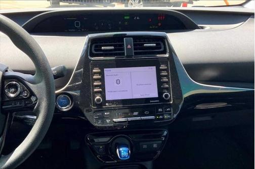 2021 Toyota Prius LE