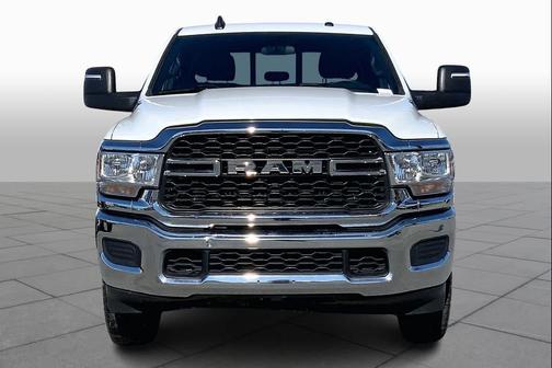 2024 RAM 2500 Tradesman Crew Cab 4x4 6'4' Box