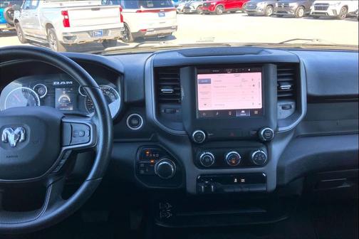 2024 RAM 2500 Tradesman Crew Cab 4x4 6'4' Box