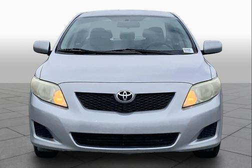 Classic Silver Metallic 2010 Toyota Corolla LE