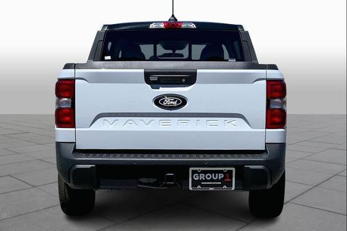 Space White Metallic 2026 Ford Maverick Lariat