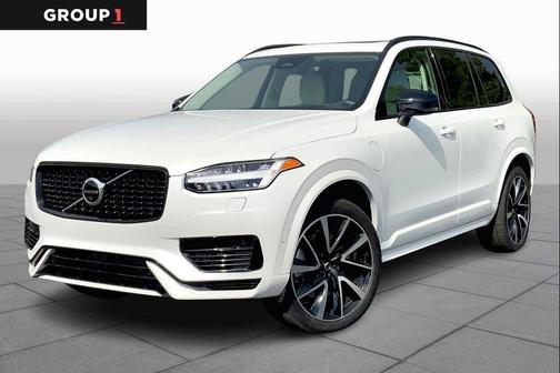 2023 Volvo XC90 Recharge Plug-In Hybrid T8 Ultimate Dark Theme 7-Seater