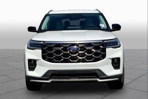Star White Metallic Tri-Coat 2026 Ford Explorer Platinum
