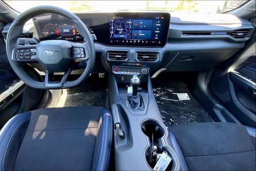 2025 Ford Mustang Dark Horse Fastback