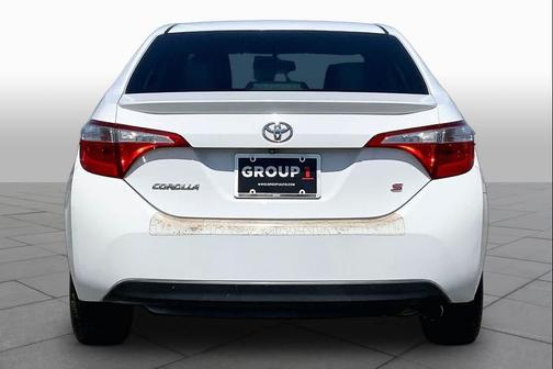 Super White 2015 Toyota Corolla S