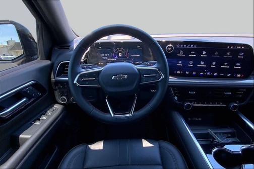 Black 2025 Chevrolet Suburban RST
