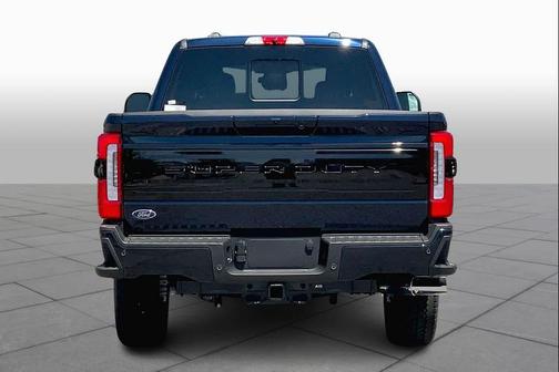 2025 Ford F-250 Platinum