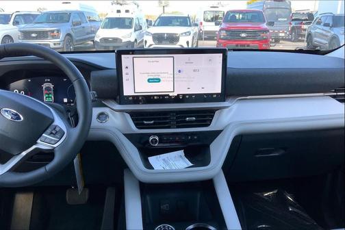 Star White Metallic Tri-Coat 2026 Ford Explorer Active w/200A Pkg