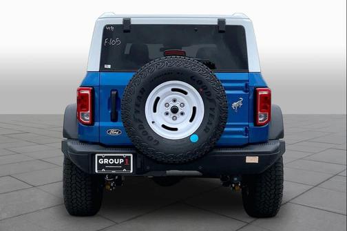Velocity Blue Metallic 2026 Ford Bronco Heritage Edition