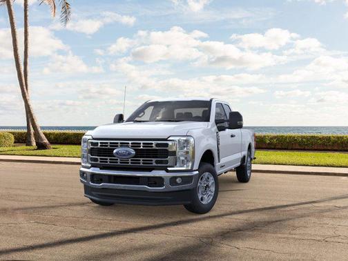 2026 Ford F-350 XLT