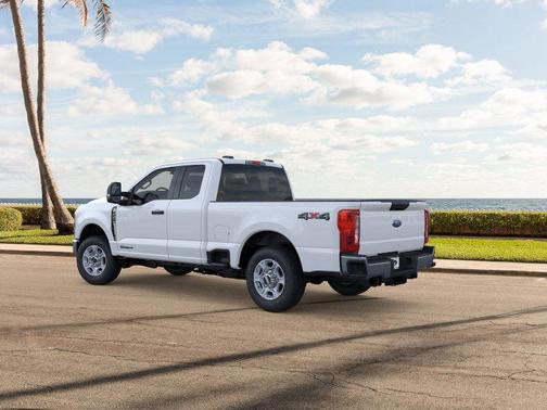 2026 Ford F-350 XLT