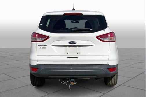 2015 Ford Escape S