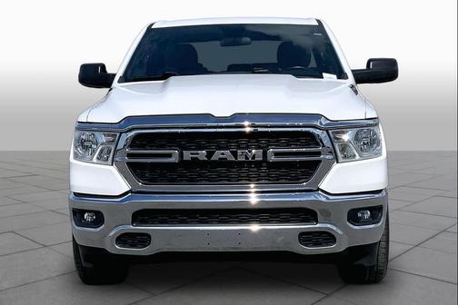 Bright White Clearcoat 2021 RAM 1500 Big Horn/Lone Star